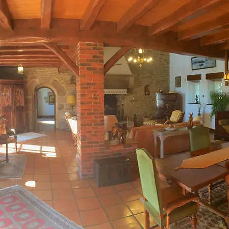D'hotes Manoir Des Quatre Saisons 3*