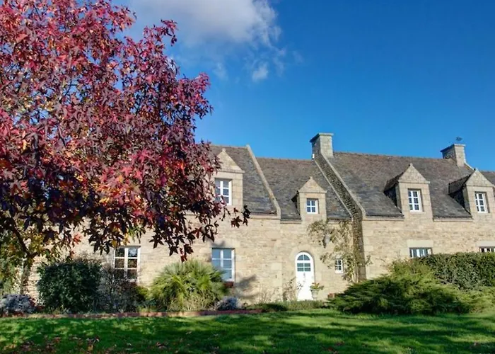 Le Manoir Des Quatre Saisons Guest house