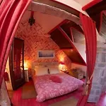 Le Manoir Des Quatre Saisons 3*