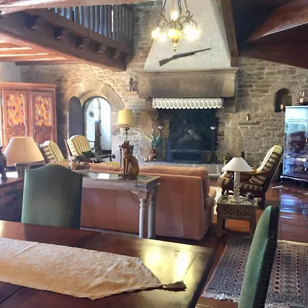 Le Manoir Des Quatre Saisons