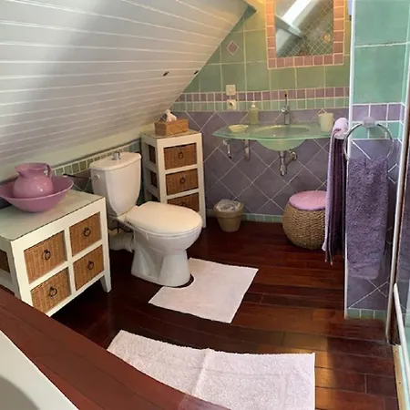 Le Manoir Des Quatre Saisons