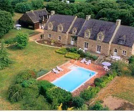 Guest house Le Manoir Des Quatre Saisons 3*