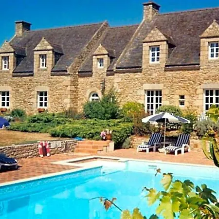 Le Manoir Des Quatre Saisons Guest house