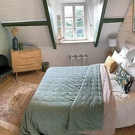 Guest house Le Manoir Des Quatre Saisons 3*