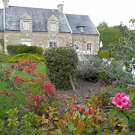 Le Manoir Des Quatre Saisons Guest house